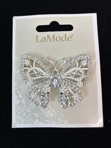 LaMode Large crystal rhinestone butterfly button 2 1/4 in x 2 in NWT - Picture 1 of 5