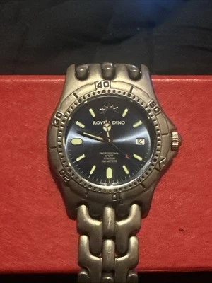 Roven Dino (Talon )Titanium Swiss Made Watch Quartz 8008M 200 Meters - Image 1 of 4