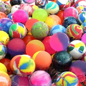 Henbrandt 100 x Neon Bouncy Balls - Party Favours/Bags - Picture 1 of 4