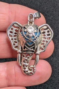 Metal Elephant Diffuser Locket Pendant - Picture 1 of 5
