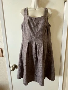 NINE WEST Dress Sz 12 Sleeveless Scoop Neckline Lined 2 Pockets Zipper - Picture 1 of 13