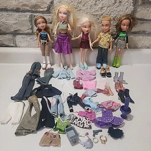 Bratz 5 Dolls Yasmin Cloe & Clothes Shoes lot Accessories - Picture 1 of 11