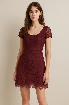 Vestido Hollister Para Mujer Floral Encaje Años 90 Y2K Talla M Borgoña Grunge Oscuro Romántico Foto 1 de 4