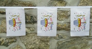 Happy Birthday Kuchen Schnur Flagge Wimpel Polyester 3m lang 10 Fahnen - LETZTE ZWEI - Bild 1 von 2