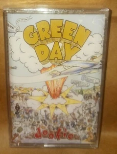 Green Day Dookie Cassette Tape NWT Sealed 1994 Reprise 9 45529-4 Blue Label - Picture 1 of 3