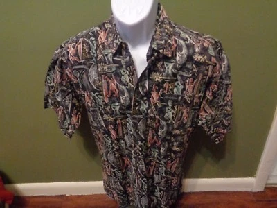 Local Motion  Men's 100% Cotton Hawaiian Button up Camp Shirt SIZE SMALL - Image 1 of 4