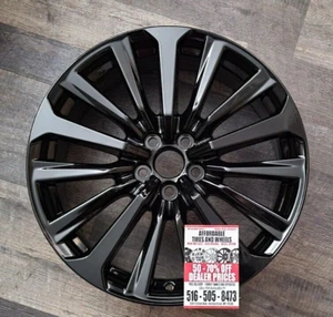 Toyota Highlander 2020 21 22 23 2024 75699 96968 OEM rim 20 x 8 Gloss Black - Picture 1 of 3