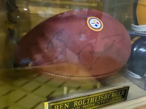 Pittsburgh Steelers Ben Roethlisberger firmato autografato pallone da gioco calcio - Foto 1 di 4