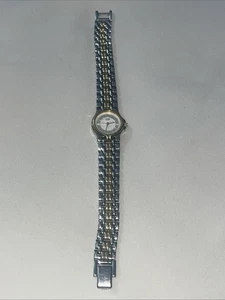 Reloj de cuarzo Armitron para mujer, tono dorado y plateado raro de colección necesita batería lote antiguo - Imagen 1 de 24