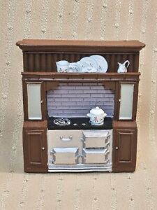 RESIN MINIATURE DOLLHOUSE OVEN & CABINET SURROUND - SEE MEASUREMENTS