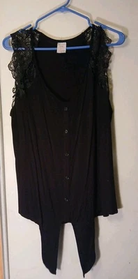 Women Black Top w/Lace Accent Sleeves, Buttons, Ties In Front, Size XL 15-17 JR - Image 1 of 4