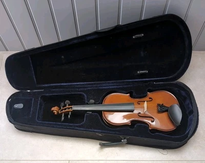 Stentor Student St 4/4 Violin  - Image 1 of 4