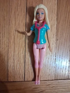 Barbie I Can Be Doctor Mini Figur - 4 cm 2011 Mattel Figur - Bild 1 von 3