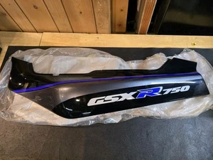 89-92 1992 Suzuki GSXR750 honda carenado trasero panel izquierdo 47211-41000 nuevo de lote nuevo - Imagen 1 de 5