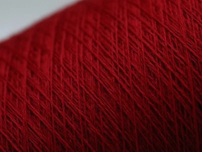 P01 (80€/kg) 100g CASHWOOL EXTRAFEINE MERINOWOLLE DUNKELROT (48/2) Zwirn Wolle - Bild 1 von 4