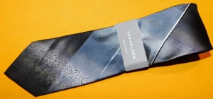 VAN HEUSEN BLACK/GREY FLORAL ALL POLYESTER EXTRA LONG TIE - NWT - NECK TIES. - Picture 1 of 3