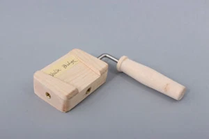1 x Soporte de puente para violín Herramientas para hacer violín Soporte de puente para violín Herramienta de luthier - Imagen 1 de 7