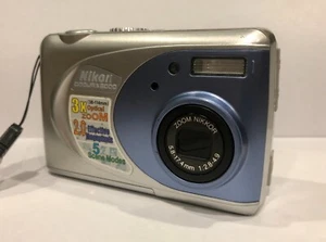 Cámara digital Nikon Coolpix 2000 + tarjeta SD, probada funcionando, envío gratuito - Imagen 1 de 16
