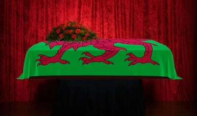8x5ft WALES FLAG Welsh Red Dragon Cymru RUGBY 6 Nations - Funeral Coffin Drape - Image 1 of 4
