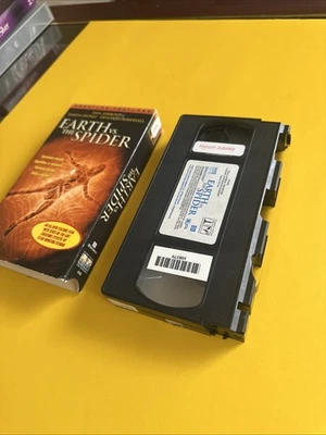 Earth Vs. The Spider (VHS, 2002) - Image 1 of 2