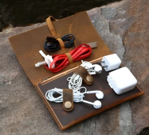 Data Line Cargador Digital Accesorio Bolsa de Almacenamiento Bolsa de Bolsillo Cuero de Vaca H761 - Imagen 1 de 6