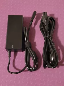 65W - 19V - 3.42A - Adaptador de CA Fuente de Alimentación con Cable - Modelo BRJ65190342 - Imagen 1 de 4