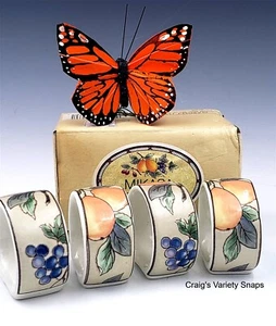 Mikasa Golden Harvest Ceramic Napkin Rings Set - Grapes & Peaches, MSRP 27.99 - Picture 1 of 18