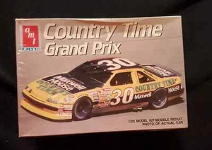 VINTAGE AMT ERTL #30 COUNTRY TIME GRAND PRIX 6732 MODEL KIT 1/25 - Picture 1 of 5