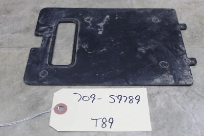 91-01/2003 2004 Suzuki Quadrunner LT 160 OEM guardabarros trasero cubierta central  Foto 1 de 4