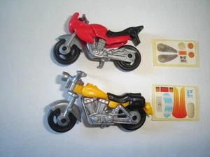 VINTAGE MODEL MOTORCYCLES SET HARLEY DAVIDSON BIKES 1:64 H0 KINDER SURPRISE - Picture 1 of 1