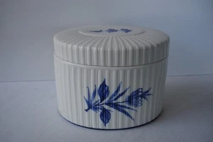 Porcellane D'Arte Dr Ermete Agostinelli Bassano Italia Hand Painted Trinket Jar - Picture 1 of 12