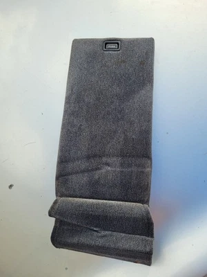 HYUNDAI SONATA 2002-2005 ASIENTO TRASERO REPOSABRAZOS CENTRAL CONSOLA TAPA TELA GRIS Foto 1 de 4