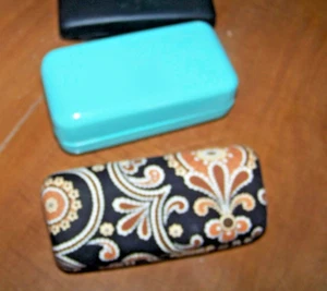 Hard Shell Glasses Sunglass Cases - Tiffany & Co. - Vera Bradley Clam Type - Picture 1 of 3