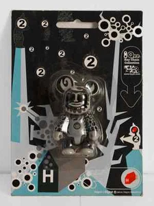 Qee - Hayon - Digital - Toy2r - 2.5" - Kidrobot - Vinyl urban street art - Foto 1 di 2