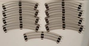 Lionel O Guage 3 Rail Tubular Track Brown Ties 27" Full Circle ~ 9 Pieces - Picture 1 of 3