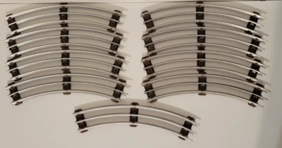 Lionel O Guage 3 Rail Tubular Track Brown Ties 27" Full Circle ~ 9 Pieces - Image 1 of 3