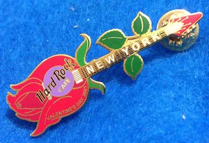 NUEVA YORK CIUDAD *PROTOTIPO DÍA DE SAN VALENTÍN ROSA ROJA GUITARRA 2001 Hard Rock Café PIN - Imagen 1 de 1