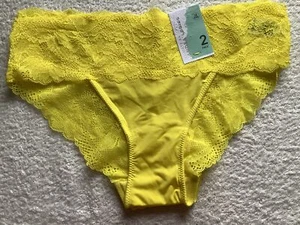 2 X Pairs Ladies Sexy Lacy Bandeau Briefs/Knickers - Size 12 - George - Picture 1 of 4