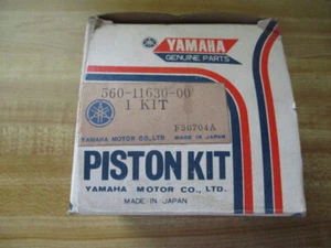 NOS OEM Yamaha Piston KIT 560-11630-00 DT125 1976 Standard KIT - Foto 1 di 4