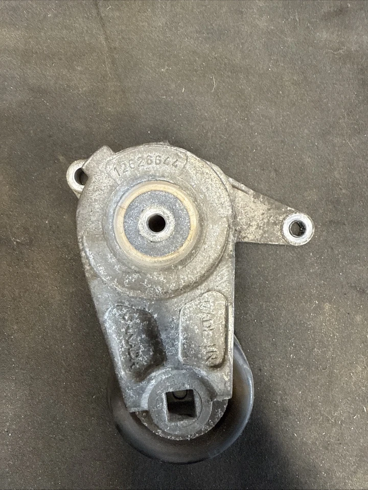 2012 Buick Lacrosse 3.6l Belt Tensioner - Image 1 of 1