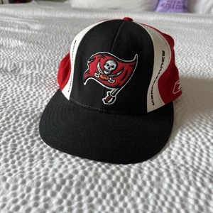 Tampa Bay Buccaneers Reebok NFL On Field Apparel Vintage Strapback Cap Hat - Picture 1 of 8