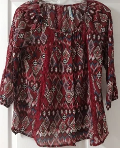 Wallflower Women's Red Floral Lace Trim Top 3/4 Sleeves Size S - Picture 1 of 4