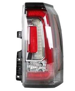 Gruppo fanali posteriori GMC Yukon/Yukon XL 2015-2020 (lato passeggero destro) - Foto 1 di 6