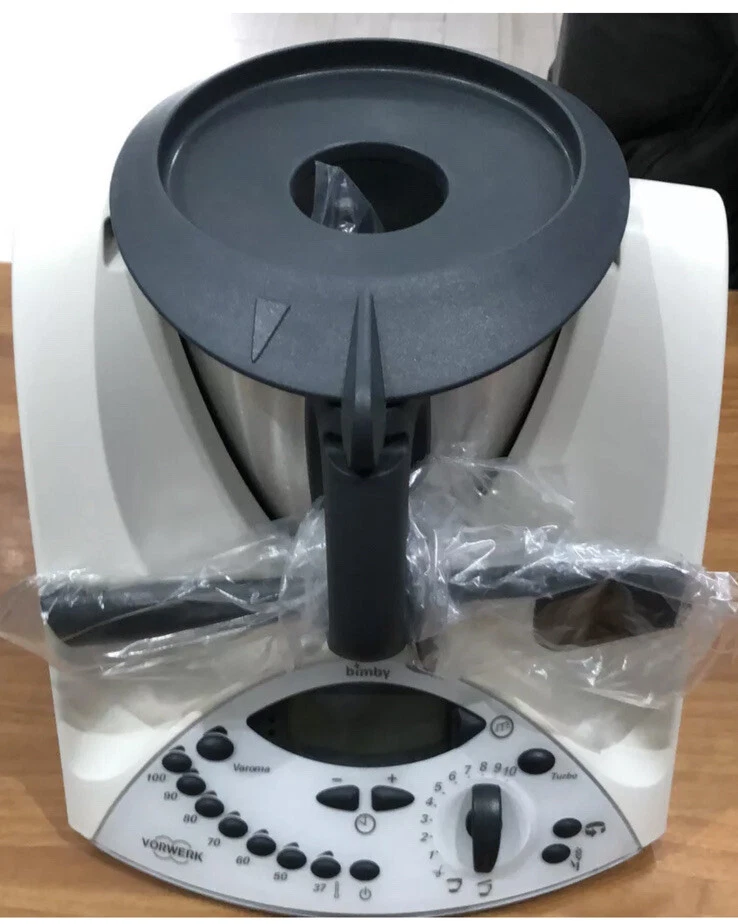 BIMBY TM31 VORWERK RICONDIZIONATO CON GARANZIA E COMPLETO DI ACCESSORI - Immagine 1 di 1