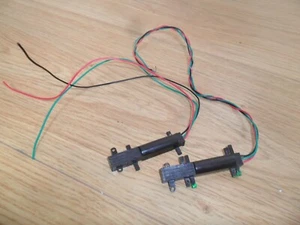Par de motores Peco Point para juegos de manómetros Hornby OO - Imagen 1 de 4