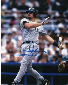 JAY BUHNER SEATTLE MARINERS ACTION SIGNED 8x10 - Picture 1 of 1