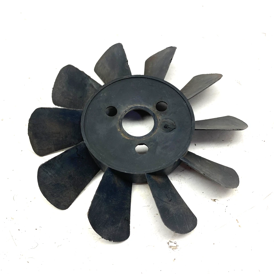 Ventilador de refrigeração Husqvarna YTH20K46 Hydro Gear 532410043 532418220 51230 - Imagem 1 de 4