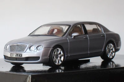 Bentley Continental Flying Spur sedan die-cast model, Minichamps, 1/43 scale - Image 1 of 4