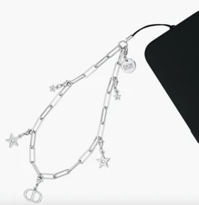 Charm téléphone Dior avec ÉTOILES & LOGO CD ÉDITION LIMITÉE CHAÎNE ARGENT CADEAU VIP - Photo 1 sur 4