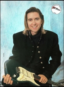 Eric Johnson circa 1992 with Fender Stratocaster guitar 8 x 11 pin-up photo 1a - Picture 1 of 3